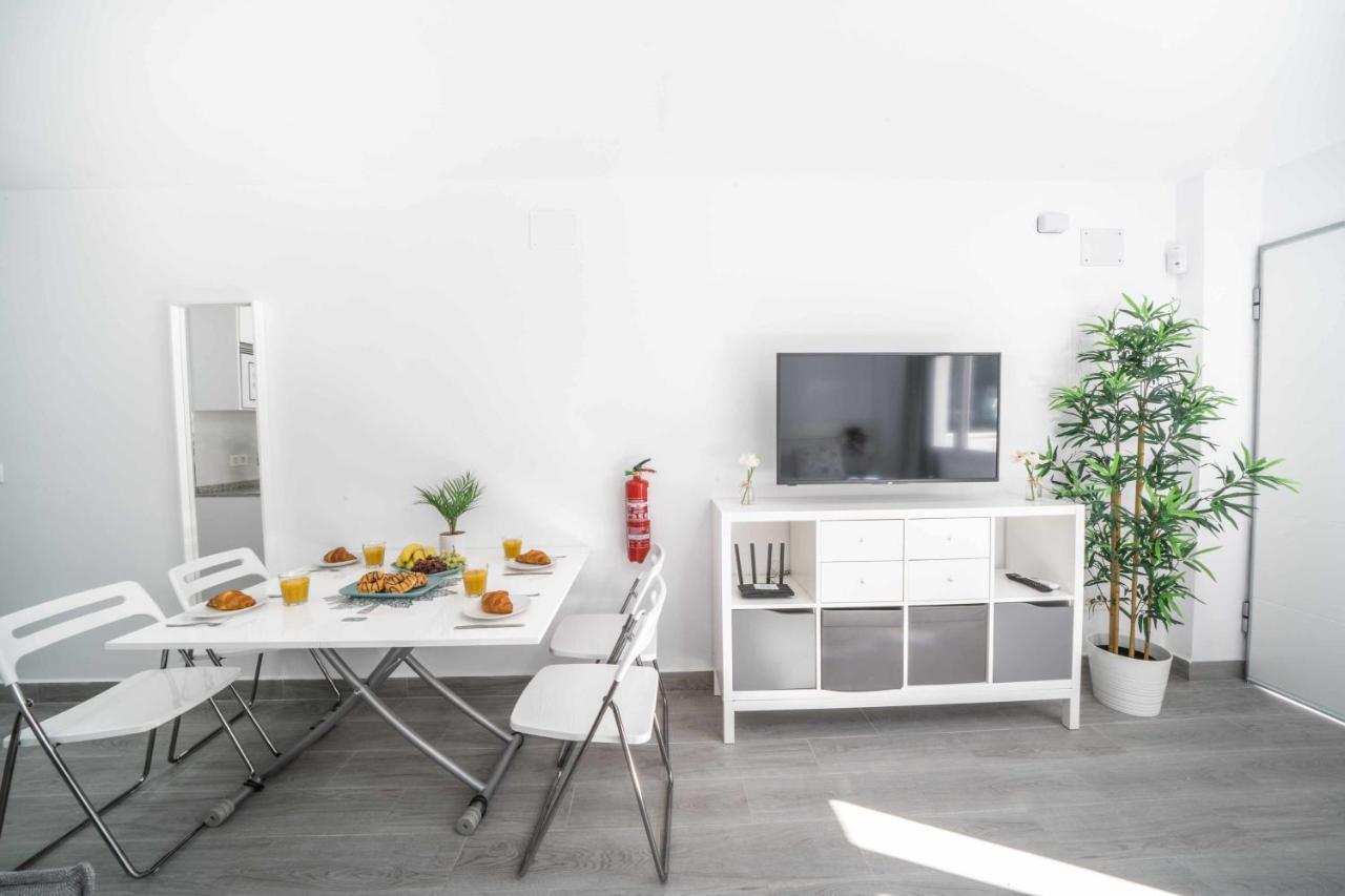 Апартаменты Balneario Pedregalejo Loft A Малага Экстерьер фото